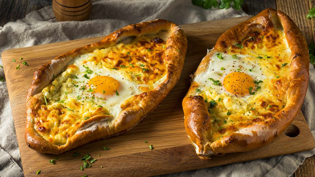 Roti Khachapuri